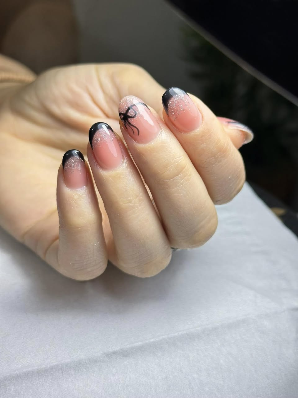 خلي اناقه اظافرج عليه ❤️👍🏻
للحجز ***********
عنوانا :؛شارع البحيره بعقوبه
