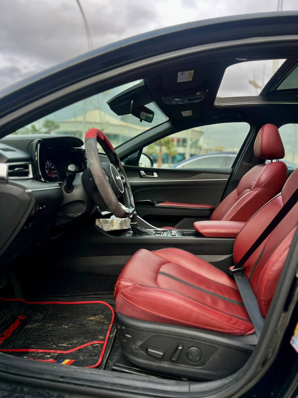 كيا فايف - KIA K5 🖤
موديل 2023
ماشية 40 الف
حادث / جملغ + ربع بونيد صبغ🔻بدون دواخل بشرط الفحص
ايرباك ستيرن سستم بلادي ✅
گئر ومحرك وحجر بيئه ورادار كلها سليمة شركة ✅
السعر 159 💲ورقه 💵 مرقم جاهز

موصفات فول 1/1👇
بانوراما
بصمة ابواب
بصمة تشغيل 
كشن جلد وكهربائي
داخل احمر 
موبايل شحن
اوتو هولد
بريك بصمة
تشغيل عن بعد
رادار امامي خلفي جانبي 
تحديد مسار قيادة آليه 
مانع انزلاق
انضمة قيادة 3 
شاشة مع كامرا خلفي دوارة
ويل كب كروم
فول تحكمات استيرن جهتين

صور الحادث ورقم الشاصي داخل المنشور 👇
العنوان اربيل شارع ١٠٠م (معرض اربيل كارس) 🏠
واتساب ☎️📞/ ***********
