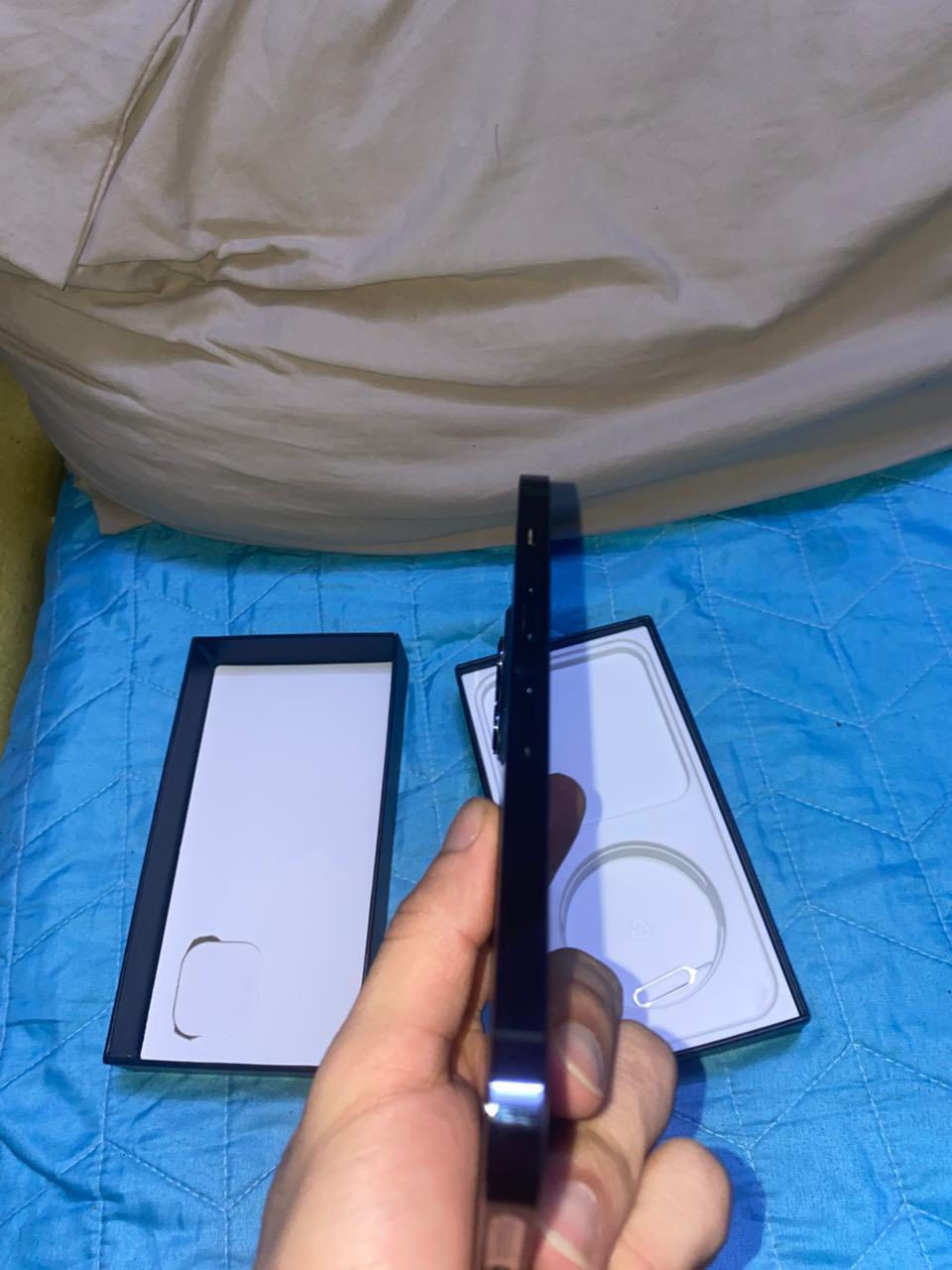 ايفون 12برو ماكس 
نضافه 100شخط مابي مكفول كفاله عامه 
وبي ضمان يوم كامل تفر بي مصلحين العماره كله 
سعر قفله 580 البطاريه 91كامل ملحقات


**إذا كنت صاحب هذا الإعلان وتريد حذفه لأي سبب، رجاءا أرسل رسالة إلى الدعم الفني**