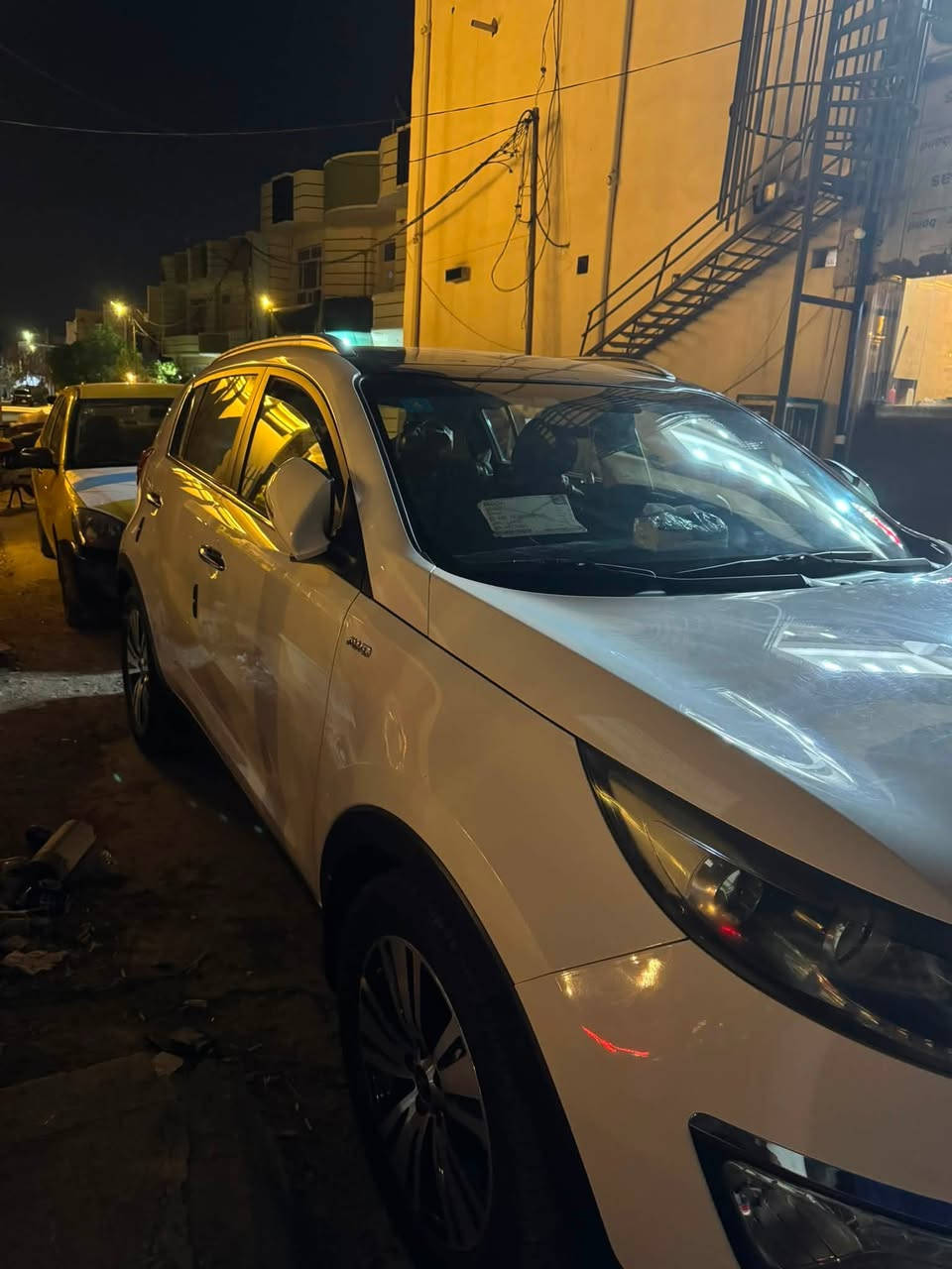 اسبورتج موديل 15 خليجي وكاله مكفوله كفاله عامه فووول مواصفات عدا بصمه مواصفات مكينه 2400 دوش فور ويل قطعتين تبريد بنراما تحكمات جهتين مري شفط ثلاجه بالجكمجه ماشيه 88حقيقي شرط فحص ع إيدي من شركه سونار مرفق ويا منشور    بسمي رقم بغداد سياره جديده مكان سياره ديالى بعقوبه سعر 170بيه مجال رقم ***********

