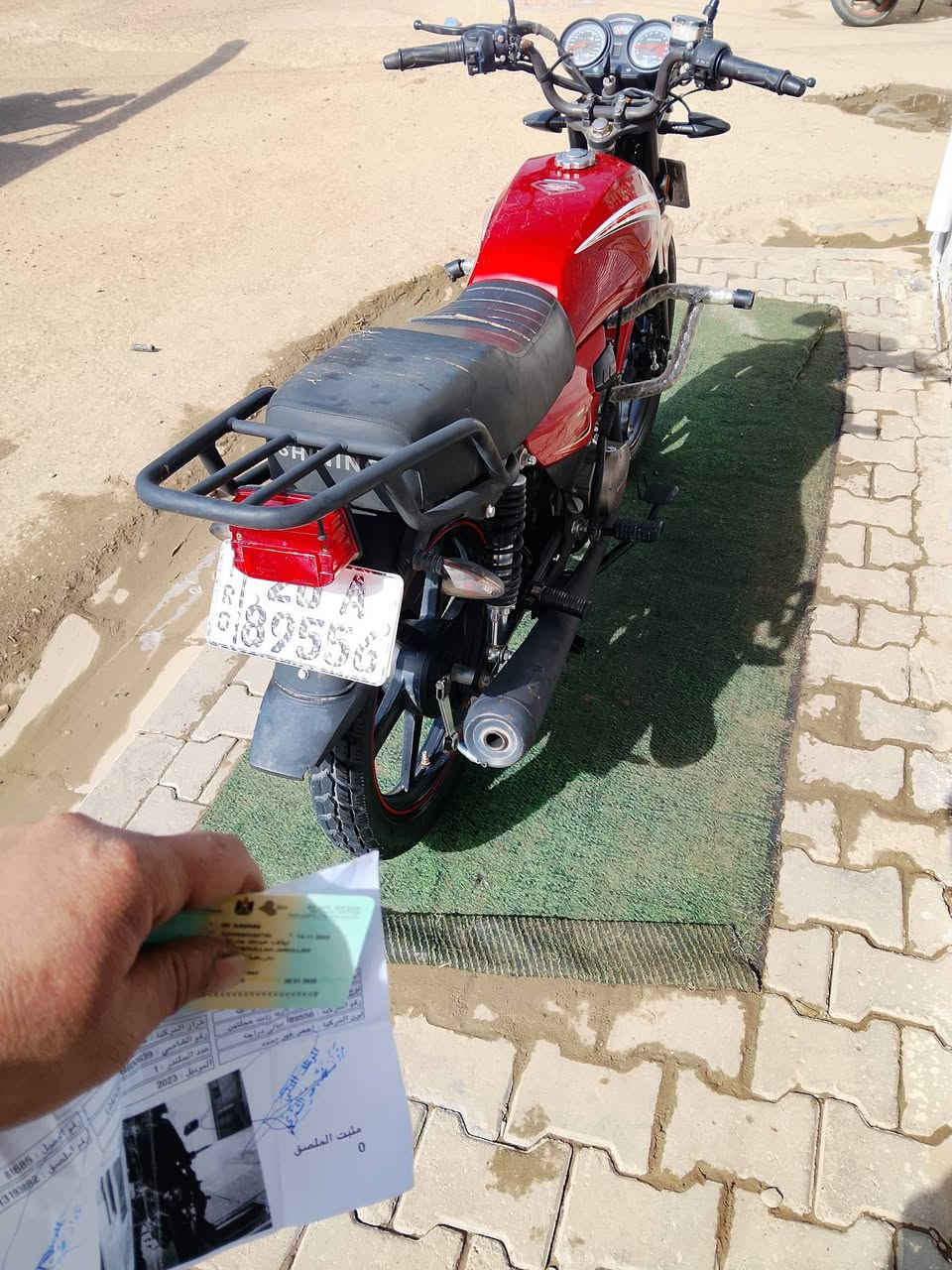 السلام عليكم ورحمه الله وبركاته دراجة نارية شاينك مرقم كامل انكليزي ديالى تحويل ثاني  يوم إذ تريد كفالة عامة مكينة خير من الله الشراي يتصل ويدلل ويتساب موجود *********** اتصل ودلل
