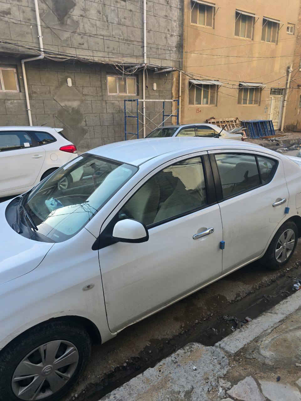 السياره للبيع
موديل 2018
بيها قطعتين صبغ وبارد 
العنون النجف شارع المدينه 
للتواصل ***********
السعر 90وبيها مجال
