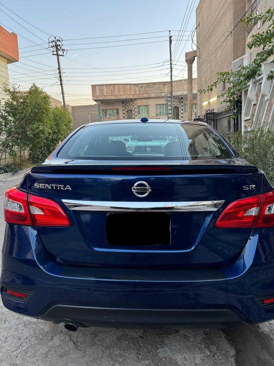 للبيع — نيسان سينترا 2018 SR
حادثها موضح بالصور بيها قطعتين صبغ 
محرك ، كير  مكفول 
ماشية 88 الف كيلو وليس ميل 
رقمها بغداد جديد دولي… هزة جديده
مكاني بغداد الكرخ  
السعر : 107 وبيها مجال
للتواصل ‭0781 800 1166‬
