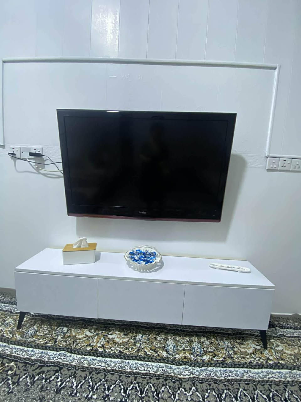 بەناوی خوای گەورە
کاوانتەرەکە پاکو بێ عەیبە دومەترو نیوە مەغسەلەکەش یەک مەترە و هسچ کێشەیەکی نیەلەکەلارە و مێزی تەلەفیزۆنەکە پاکو بێعەیبە یەک مەترو شەستە و یەک مانگەنابێت کڕدراوە و بۆزانینی نرخ نامەمان بۆبنێرن


**إذا كنت صاحب هذا الإعلان وتريد حذفه لأي سبب، رجاءا أرسل رسالة إلى الدعم الفني**