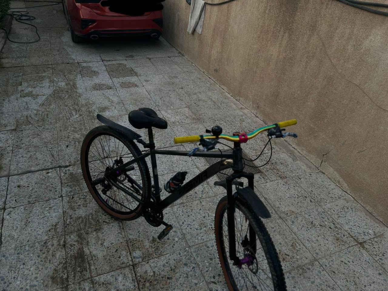 السلام عليكم
بايسكل جبلي 

نوع:DSMA

حجم:29

بايسكل نضافة90٪

غيارات 3/7

بريك دسك 
عنوان بغداد بلديات 

فقط واتساب 
***********
