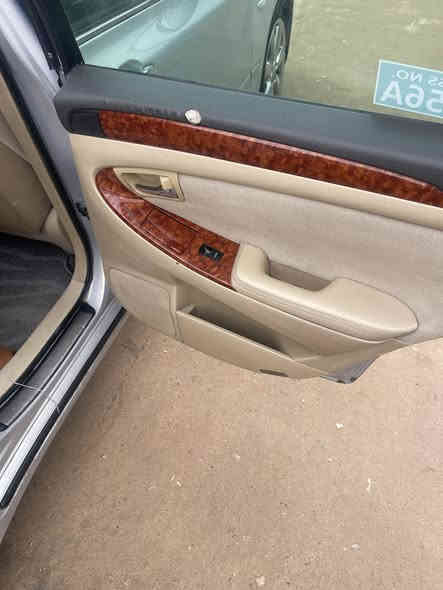 السلام عليكم شاهينه موديل ٢٠٠٥ رقم بصرة دولي سنويه القايه ٢٨ راعيه يمي بسفوان صديقي سياره مكفوله من الكص ونغل والعيب الشرعي بيه كتاب فحص من لمندلاولي سياره فول عدا افتحه  دواخل بيجي مخمل وجلد كأمره بلاد  مكينه وكير وحداديه بالكارتون السعر ١٣٠ للبيع أو مراوس اخوان لا تكلي شنو بيه كتاب فحص موجود /***********  مكاني البصرة سفوان
