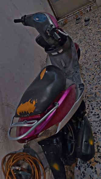 اسلام عليكم مراوس فقط شعندك نزل
ماكس منغولي الدراجه يرادلها ترتيب صوت بل صارنصه بيها ودبلات ((وكلوب امامي وهورن وقفل جنطه غراض ستهلاكيه ))مكينه حلوه مفتوحه فقط ولفات كفراتها نضيفه كابريتر جديد تايرات جدد كهربائيات كلهن شغاله دواخل نضيفه  رقمي***********
مكان بغداد
