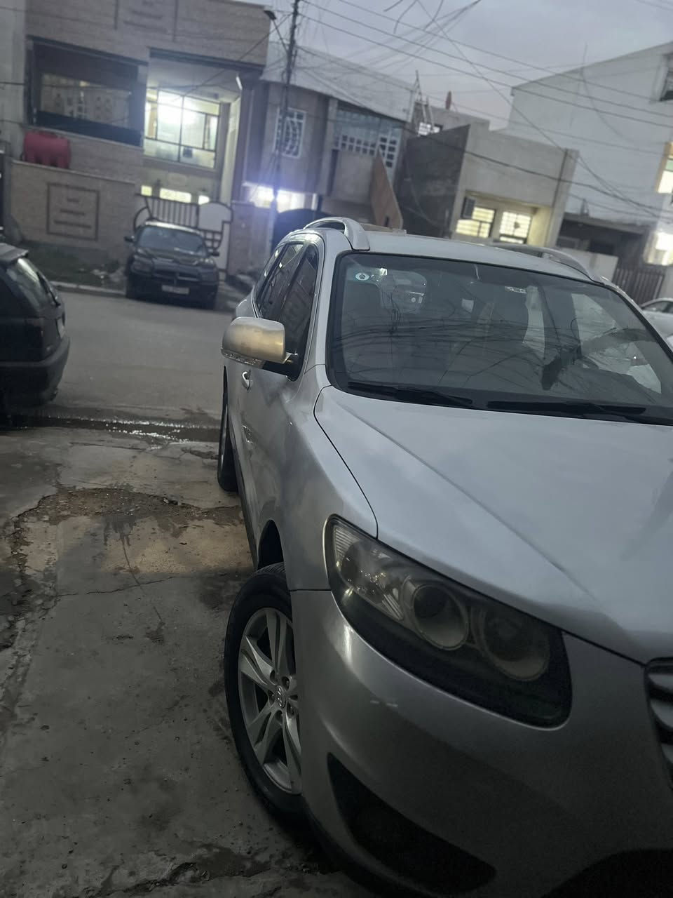 السلام عليكم

سنتافيا خليجي 2010 للبيع
6 سلندر 7 اراكب 
مواصفات الشركه العامه 
ماشيه 151 km
بدون صبغ فقط قطع بارد + تكحيل 
السعر 140 وبيها مجال المكان بغداد البياع 
للاستفسار ***********
