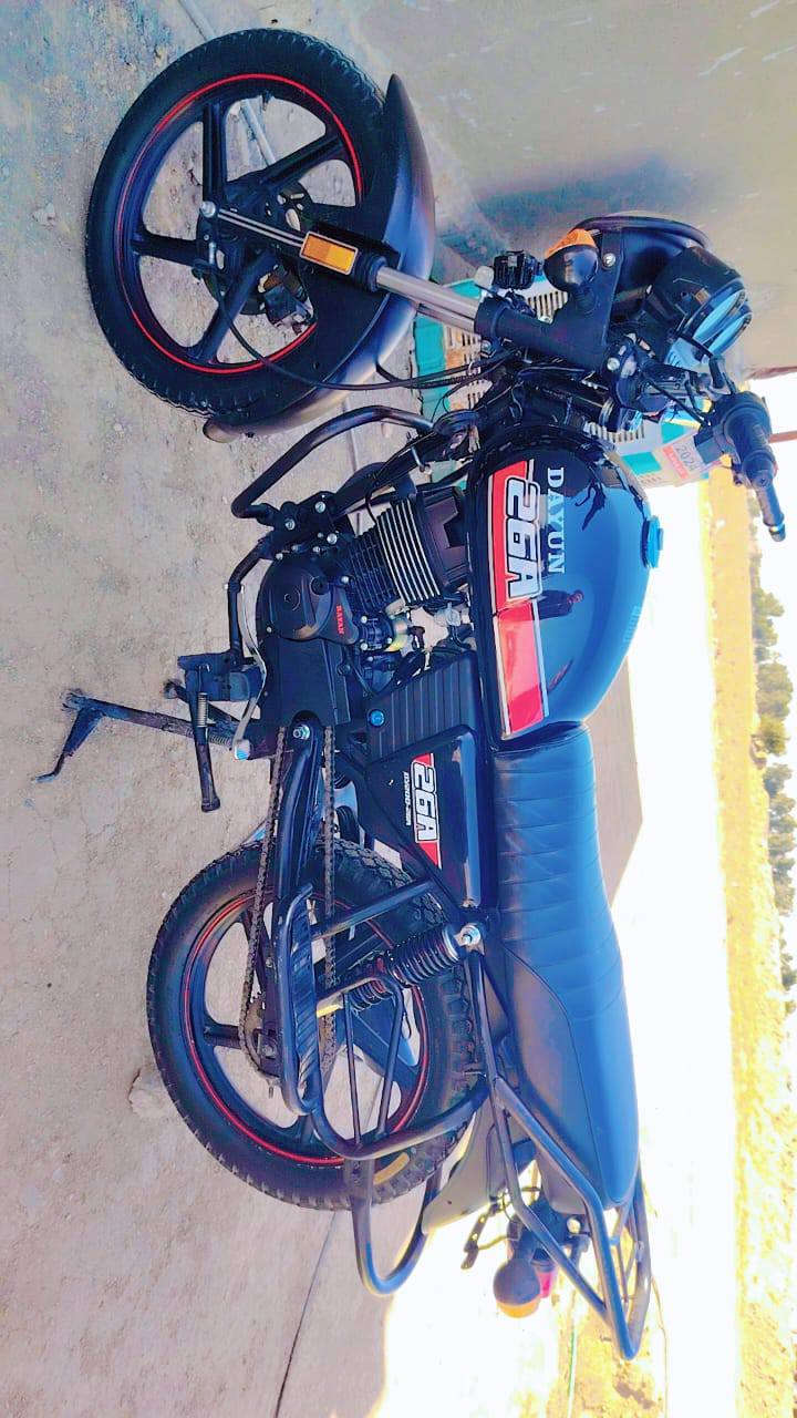 يا الله سلام عليكم دراجه للبيع دايون موديل ٢٣مكفوله كفالة عامه دراجه خير من الله بليته ٢٣ أوراق كامله مال وكيل شرط انضف من الصوره كهربايات كلها شغاله بشرط انضف من الصوره بعدها زيرو السعر ***********
