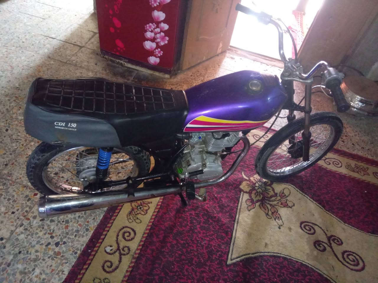 سلام عليكم دراجه نامه بدون وراق دراجه كله جديد قطع غيار درجه اوله وتجي وتشوف بعينك برغي تجاري مابيه دراجه جامده صلاوات عله محمد شلعه ومعدل فصلته طرب  سعر500وبيه مجال شراي يجي خاص او يتصل ***********
