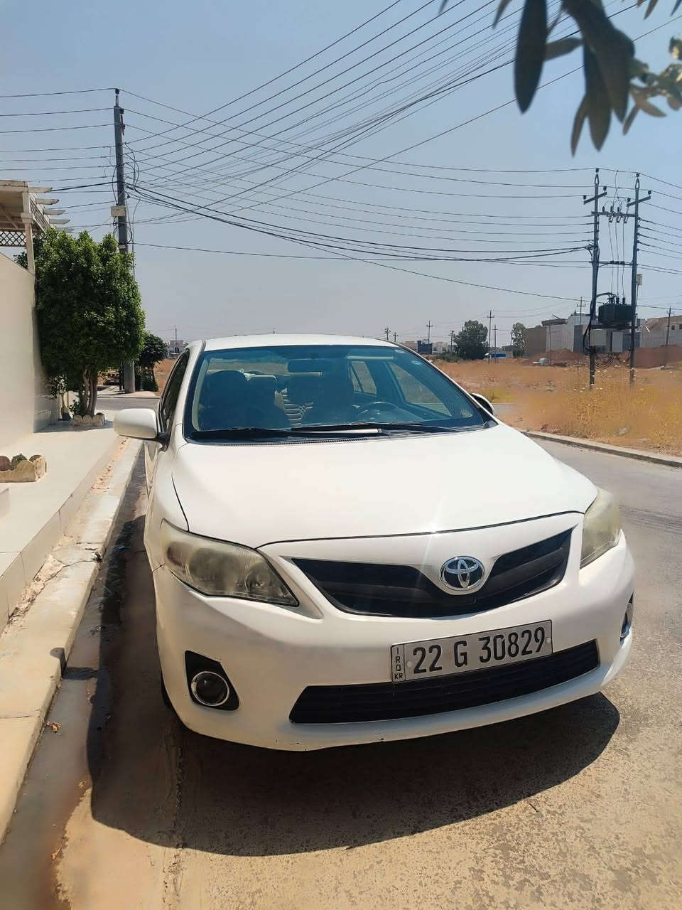 Toyota corolla
موديل:2014
شركه ساز ياباني اصلي
 باب السائق الخلفي مصبوخ
المحرك 1.8
العنوان/ اربیل

رقم تليفون
***********
واتساب موجود
