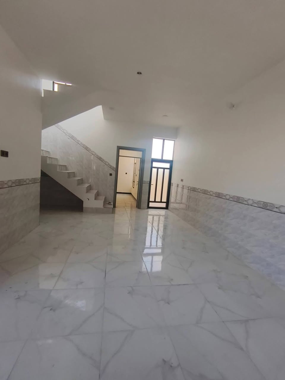 💎🔹مكـ✯͜͡المصطفى𝄠ـتب▪️💎

🕌 بسم الله على بركة الله🕌

السلام وعليكم 
   
 🏡     🏘      🏚 

#يوجد_مشتملات2_للبيع

#العنوان  الفلوجة 
#المنطقة حي الشهداء // مقاطعة 17 الف موقع مميز قرب شارع ابو لنسور 
 
✅المساحة المشتمل الواحد  : 125م
⬆️ الوجة : 6 وربع م
🏞️النزال : 20م
 
#مكون_كل_مشتمل_من 

غرفة 1
استقبال 
صالة 
مناور 
مطبخ
صحيات 
الارضيه سيراميك 
الجدران سيراميك 
ضلع منفصل
نظام كامرات

                       #بناء 🧱 : طابوك
      
       #شارع 🏞️⬆️⬆️ : 10م 

  #السعر_محدد_من_قبل_البائع 
        
    ⚖️⚖️   نوع الملك : طابو صرف تحويل مباشر 🏙 

            #السعر_الواحد💰💸: 85 مليون وبي مجال 
       

  #السعر_محدد_من_قبل_البائع 
          

⭕ الاستفسار اكثر رجا مراجعة 

🥇#مكتب_المصطفى_للعقار 
  
ملاحظة/ السعر محدد من قبل صاحب العقار

💯علماً البيت جاهز للسكن🗣️
     
        ((شعارنا المصداقية)) 

⭕ اذا عندك عقار تريد تعرضه للبيع او تريد تشتري عقار  الاستفسار أكثر 

مراجعة (((مكتب المصطفى اللعقار))) 

________________________________

📬فقط ارسال المعلومات  على الواتساب او الاتصال على هواتف المكتب 

🤳متابعة الصفحه يصلك كل ما هو جديد

⏪ملاحضه: السعرالعقار  يحدد من قبل البائع

  🏘️بيع وشراء الأراضي السكنية والزراعية وكافة

 العقارات🏘️🌐Anbar Fallujah_ الانبار الفلوجة🌐.

       ((««نستقبل هواتفكم على لارقام التالية»»     
       {{  © المحامي ياسين رافع العيساوي ©}}           

***********   واتساب + اتصال 
***********    اتصال هاتفي كورك + واتسا
