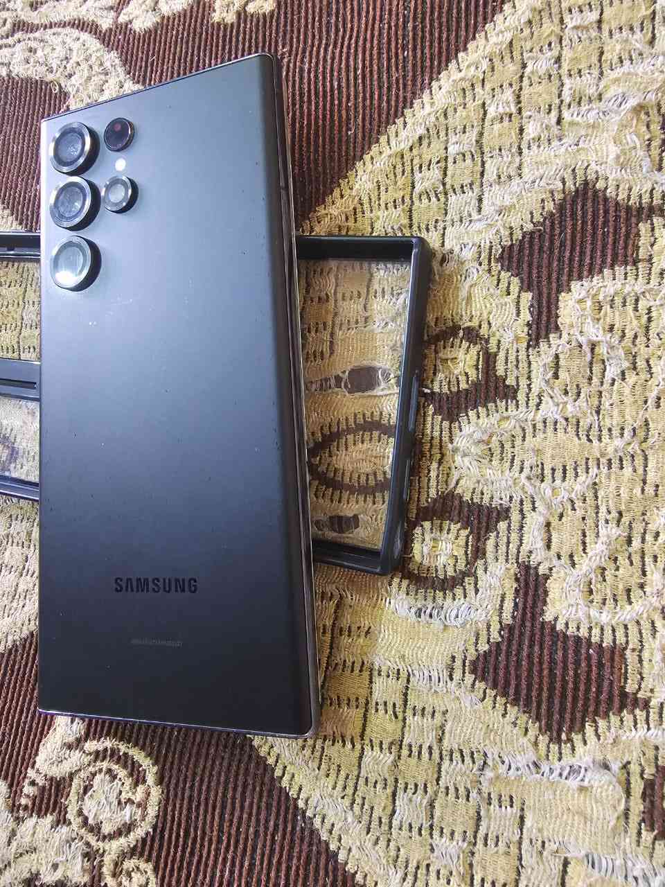 السلام وعليكم 
موبايل( S22 ) انترا 
للبيع جديد نسخه ياباني 
نضيف مستخدم قليل جدا 
وبسعر530 وقابل للتفاوض 
العنوان البصره الزبير 
اي ستفسار على رقم الهاتف  ***********
ملاحظه / توصيل محافظات موجود
