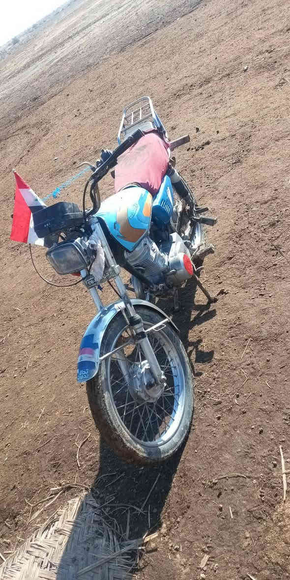 دراجه ارشا البيع مكينه مكفوله من تبخير ولا تنضح ضفيره جديده مكانها الحمزه الشرقي قرب عزيزالله سعر 260وبيها مجال رقم التلفون***********
