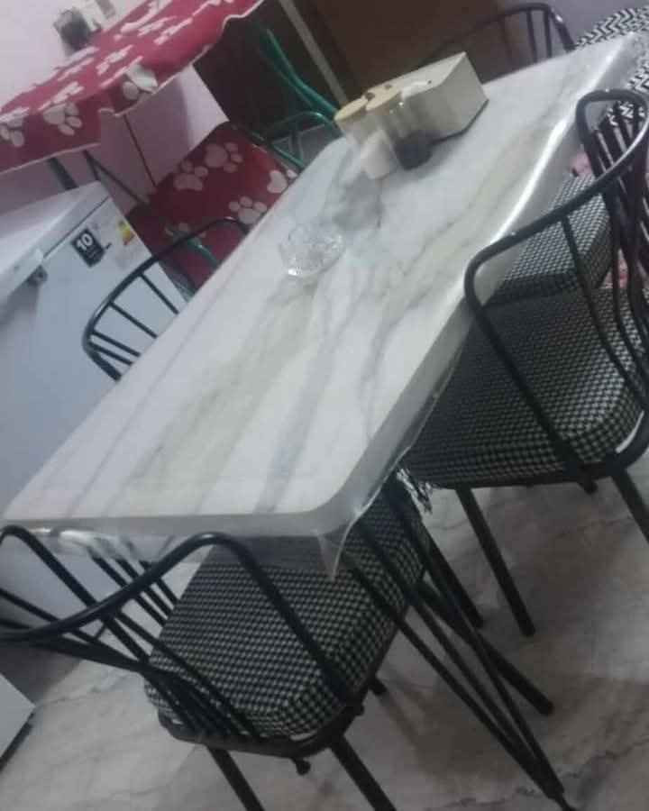 تخفيض 🩷
بمناسبة شهر الخير ب99 الف فقط
طاولة تركية بمواصفات عالمية
مع اربع كراسي
سطح الميز خشب مرمري
تتحمل اوزان ثقيله
توصيل 6 الاف لكل العراق
مكان الشركة بغداد حي الجهاد
*********** بغداد, العراق
