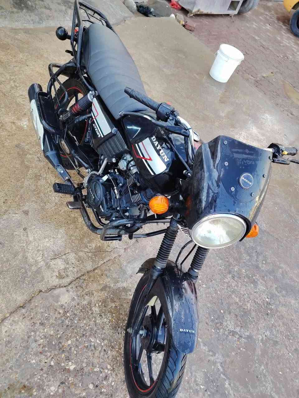 السلام عليكم
للبيع دايوان ٢٠٢٢ مرقم مكفولة 
***********
