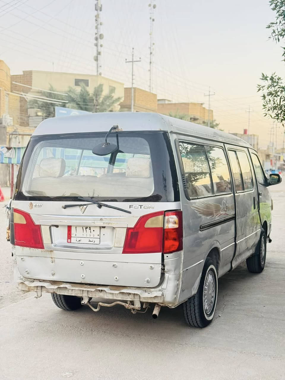 السلام عليكم ورحمة الله وبركاته 
فتون مديل 2010 مكينه محور ونجي  محرك جديد اكسن حداديه تخم تاير جديد  رقم واسط تحويل مباشر سياره جاهزه وجاهزه مرواوس بتكسي عادي شراي يتصل *********** مكان  مركز الناصريه 42سعر
