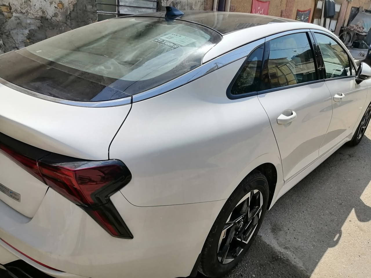 خليجي بانوراما ٢٠٢٥ k5
ظمان الدولية ماخذها من مقر الدولية مو من شركة اخرى ظمانهم يختلف بيها ظمان ٥ سنوات او ١٠٠ الف كيلو
وظمان صيانة ٣ سنوات و١٢ تبديلة دهن وفلتر  مجانية يعني راسك بارد
رقم بغداد ماشية 3500 بعدها زيرو  مكفولة كفالة عامة تحويل مباشر 
مكانها بغداد سعرها ٢٣٠
*********** وات ساب فقط
