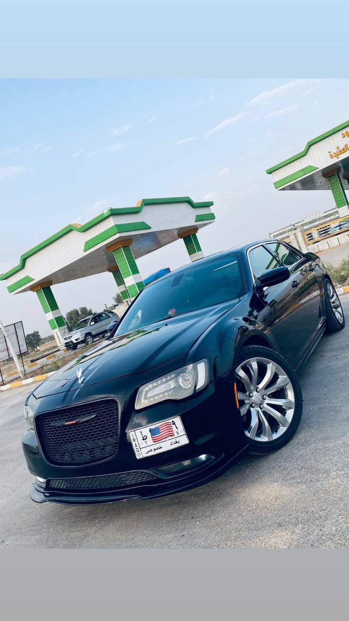 السلام عليكم للبيع اوباما بدون مراوس 
الموديل: 2015  اصل
اللوحة: بغداد باسمي تحويل مباشر
اعلى المواصفات 1/1 شنو بالك بيها 
نضام AWD (فور ويل ملغي دفع خلفي )
المكينة : 6 سلندر 3600 مكينه جديدة 
الضرر : بامريكا بنيد فقط وبلعراق صار طخه بسيطة بالهلال مال جاملغ خلفي ونصبغ يعني قطعتين بيها
العداد: 109 كم
حالة السيارة : جديدة جدا مكفولة من اي عطل اي نقص مابيها جاهزة للاخير مال جناية 
السعر : 185 بيها مجال
للاتصال :***********
