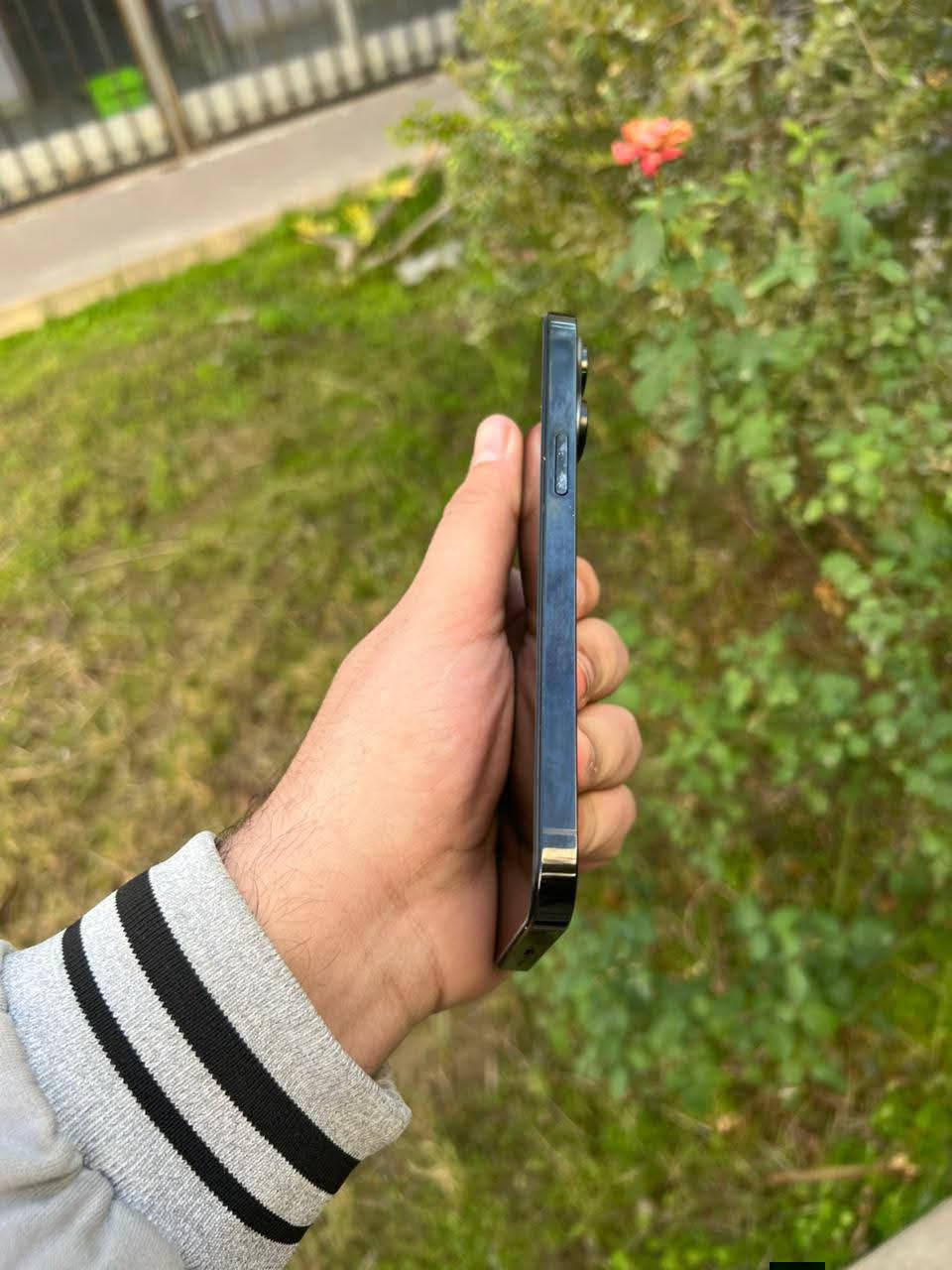 ايفون 14 برو ماكس بطاريه 85 ذاكره 256 شرط هوا وحاسبه جهاز كل عيب مابي سعره 840 بي مجال ***********
