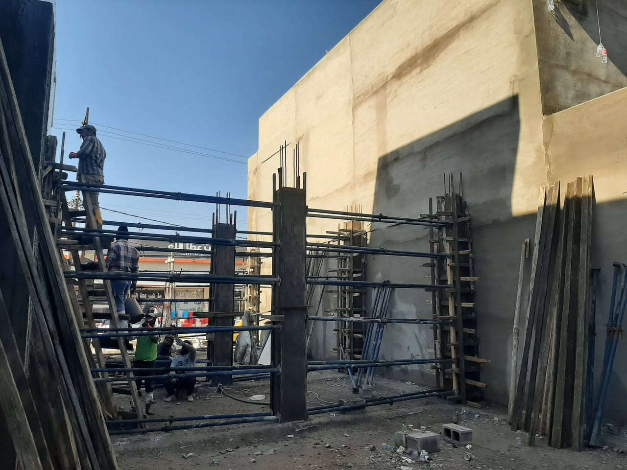 سلام عليكم ورحمة الله
نجار 🔨 قالب متفرغ عملنه داخل كركوك فقط
/اساس-رفت-رباط-سقف-دنك-ديكور-ترميم-اي عمل يخص النجاره نشتغل الاستفسار تفضل خاص او اتصل (***********)متوفر وتساب ايضاً
