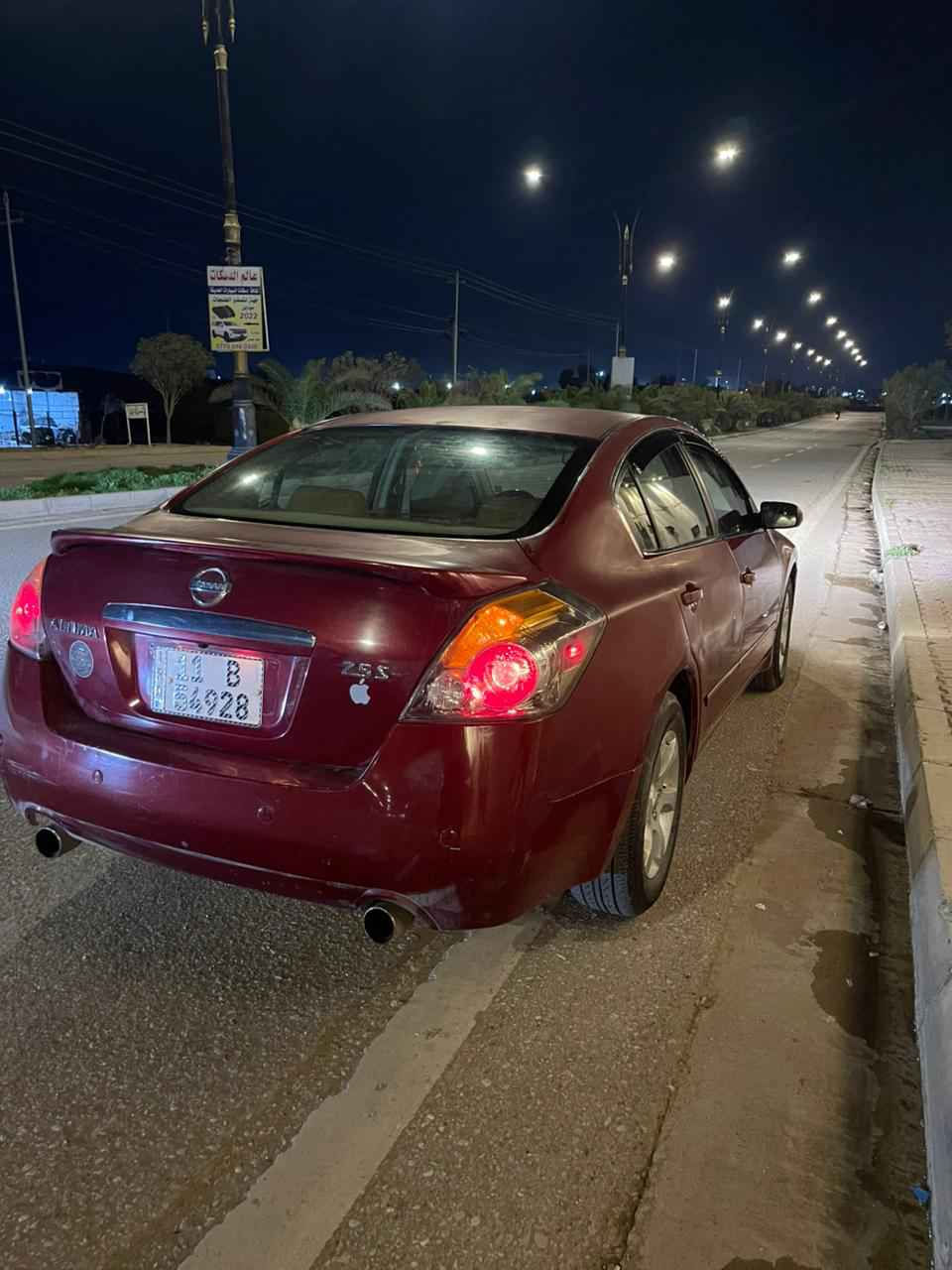 التيما ٢٠٠٨  السعر ٨٣ 
بيها جراد 
بيها سونار بيها صبغ 
تخم تاير صدر امامي خلفي باتري كلها جديد
مبدل هيدروليك الكير قبل شهر  
محرك بي صرف قليل
 ماي راديتر احمر الون مو ماي مقطر 
السياره بيها منظومه غاز كامله شغاله يعني بدون صرف  
سنويه بعدلها ٨ اشهر يلا تنتهي و
 تحويل مباشر 
بي كابون بانزين كامل ملزوك ع جام نظام استيكر 
سماعات استريو 
مسجل ايباد 
رقم بغداد الانكليزي 
لايت زنون الاصلي بشرط 
ديالى خانقين *********** خناقين, ديالى
