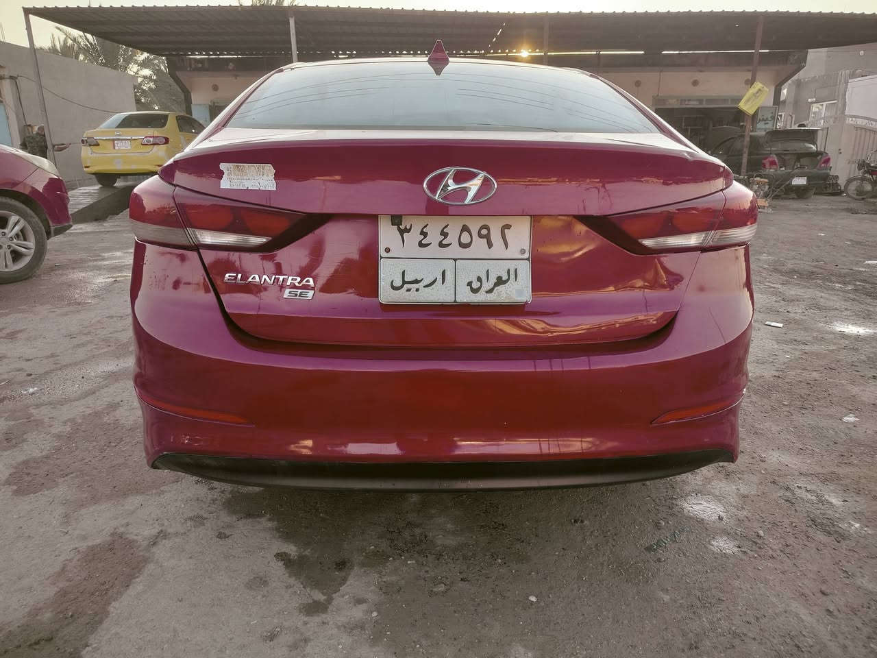 السلام عليكم النترا للبيع موديل 2017
 محرك 2000 دوش سياره جاهزه 
 بيها صبغ 6 قطع سياره جاهزه 
 رقم ربيل تريد وكاله تريد تحويل 
 السعر 100 ورقه مكان السياره واسط 
تفاصيل الاتصال سونار داخل المنشور 
***********
