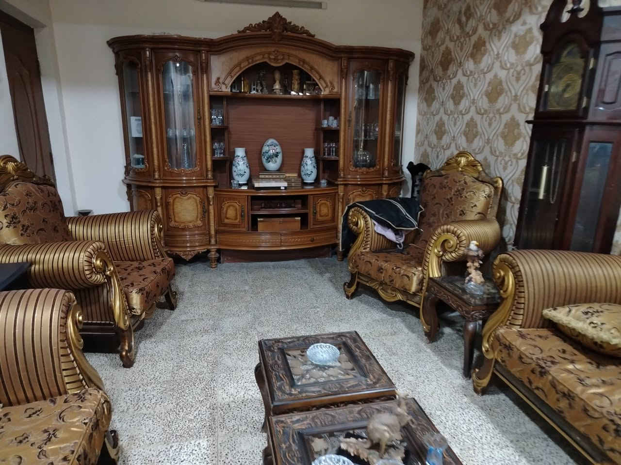 من رخصه الادمن
السلام عليكم عندي تخم قنفات للبيع بسعر ٧٥٠ الف ثريات ضخمه ٢٥٠ الف وبوفيه ٤٠٠ الف بحاله ممتازة


**إذا كنت صاحب هذا الإعلان وتريد حذفه لأي سبب، رجاءا أرسل رسالة إلى الدعم الفني**