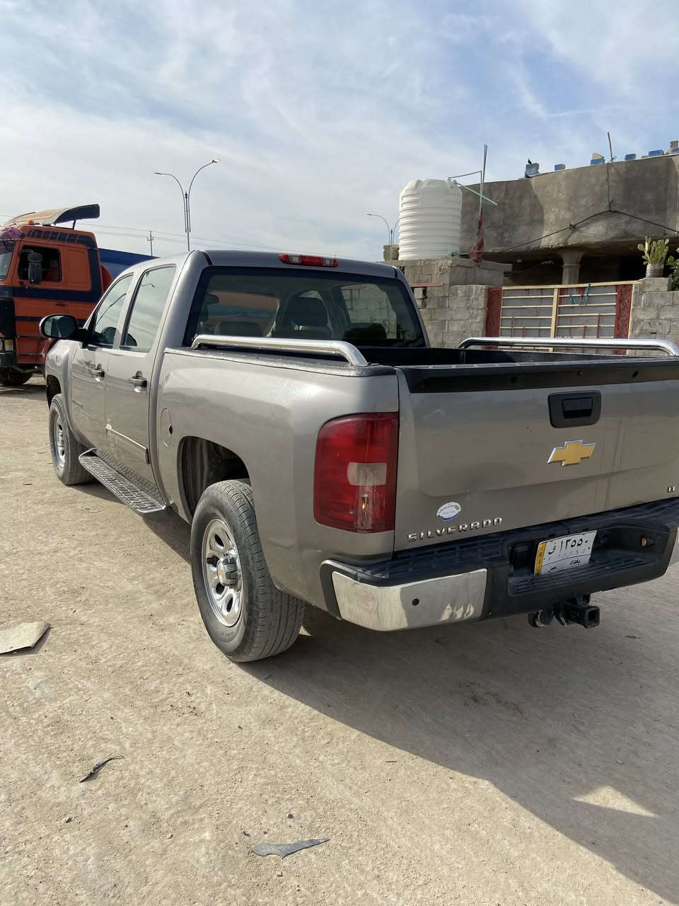 سلف رادو للبيع موديل 13 مكينه 5/300 غاز بانزين رقم بغداد مشروع وطني باقي تفاصيل تصال ***********
