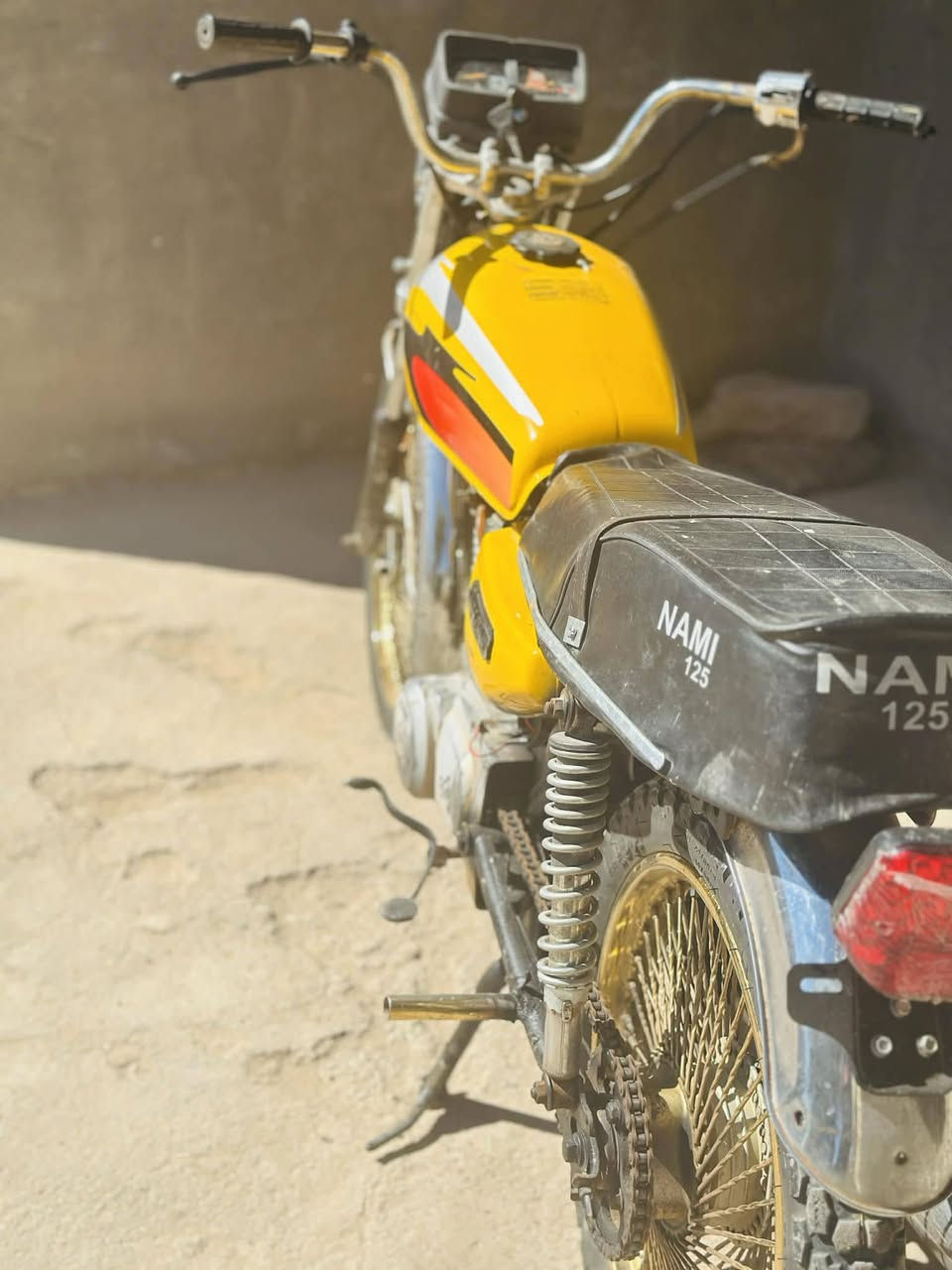 سلام عليكم دراجه موديل 20 ادوات مجفته توها بوشه وبستم السعر300
وبيه مجال العنوان الرفاعي الاتصال ع هاذه الرقم ***********
