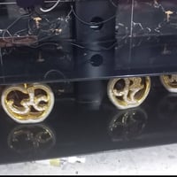 ميز بلازمة سعره 20الف العنوان بغداد المشتل 07726728685