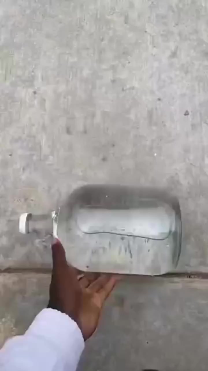 صابونة الشعر الخضراء الصينية 

صابونة سافين گرين 

صابونة طبيعية 100% بالأعشاب الصينية 

تنضيف عميق لفروة الرأس 
تقليل التساقط تدريجياً 
تقوية جذور الشعر 
لمعان صحي و طبيعي
لا تحتوي على مواد كيميائية ضارة

خلال شهر واحد شعر كثيف قوي صحي 

💜 السعر 13 ألف 💜

توصيل مجاني لكل محافظات العراق
ــــــــــــــــــــــــــــــــــــــــــ
 #صابونة_الشعر_الخضراء #صابونة_سافين_قرين #عناية_بالشعر #شعر_صحي


**إذا كنت صاحب هذا الإعلان وتريد حذفه لأي سبب، رجاءا أرسل رسالة إلى الدعم الفني**