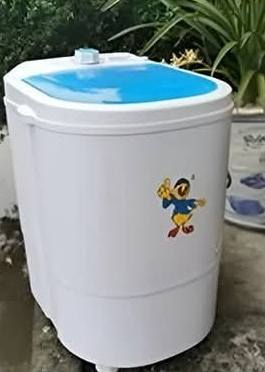 سلام عليكم
توفرت غساله حجم صغير
تغسل ملابس اطفال واحذيه
وبسعر مناسب ٣٥
توجد خدمه توصيل لكل العراق ٦


**إذا كنت صاحب هذا الإعلان وتريد حذفه لأي سبب، رجاءا أرسل رسالة إلى الدعم الفني**