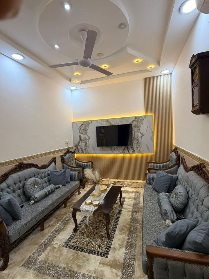 للبيع 100 متر مربعه موقع نهاوند11 الف شارع عشرين قرب البطاقه الوطنيه بيع مستعجل  السعر مناسب  خابرني وتدلل 
***********
