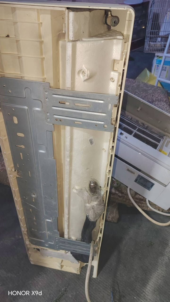 قطعه داخليه توسوت للبيع ٢طن سعر ١٥٠ قفل بغداد


**إذا كنت صاحب هذا الإعلان وتريد حذفه لأي سبب، رجاءا أرسل رسالة إلى الدعم الفني**