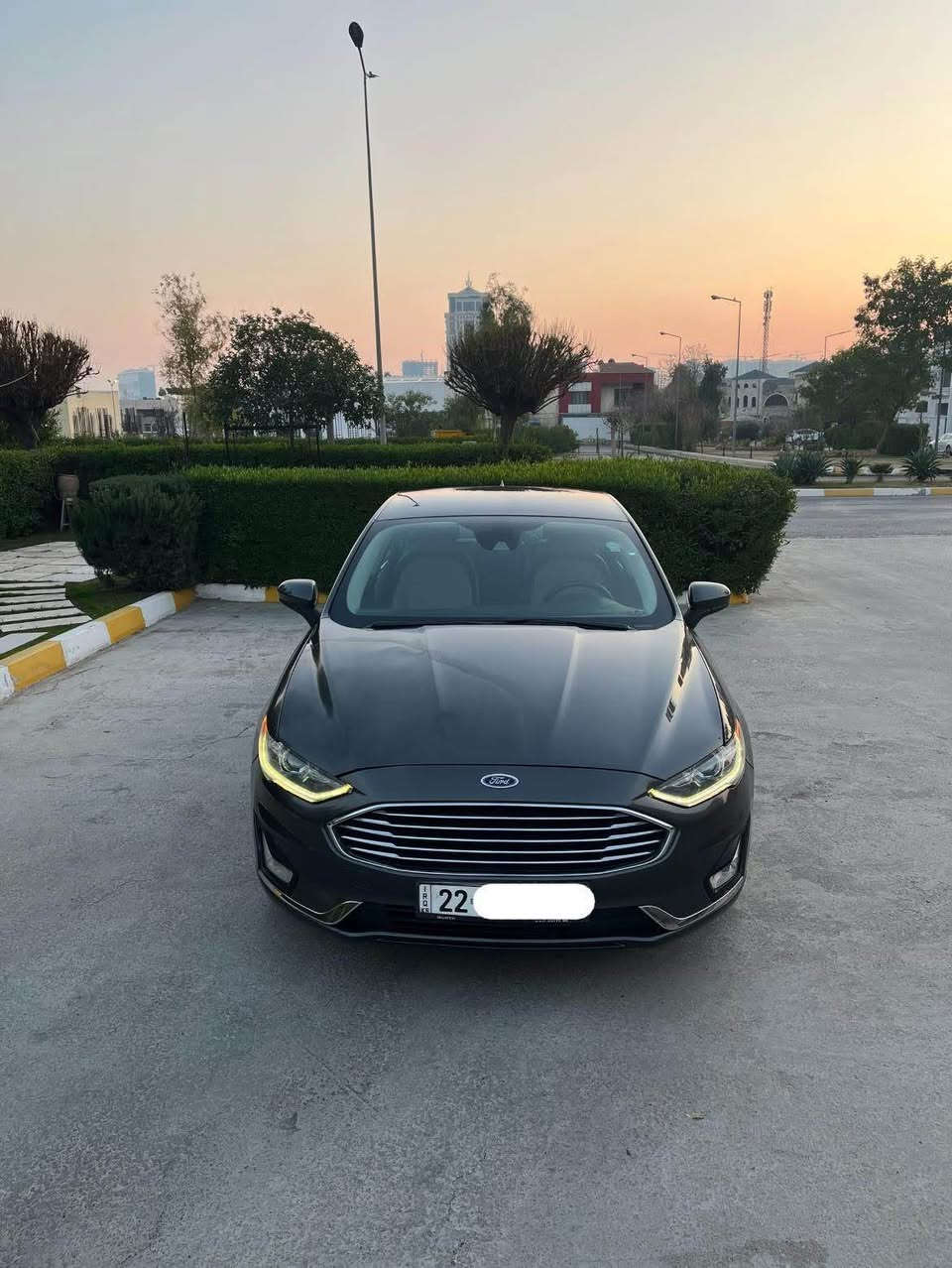 فورد فيوجن موديل ( 2019 ) 
محرك 1500 توربو
ماشیە 71 مايل 
اللون نفطي 

المواصفات ( SE ) 
- شاشة كبيرة + شاشة صغيرة
- رادار امامي ، رادار خلفي ، رادار جانبي 
- داخل ابيض و اسود 
-كشنات جلد وقماش
-مقاعد امامية كهربائية
- تحديد سرعة 
- حساسات خلفية + كاميرا  
- اوتو ستوب 
- ويل بيلادي اسود  

السعر 120 ورقة وبيها مجال
حادث السيارة جاملغ سكن وربع بونيد بدون ارباك وبدون داخلي 
رقم الشاصي 3FA6P0HD5KR252249
مكان السيارة اربيل - عنكاوة
للأتصال على الرقم *********** واتساب أربيل, العراق
