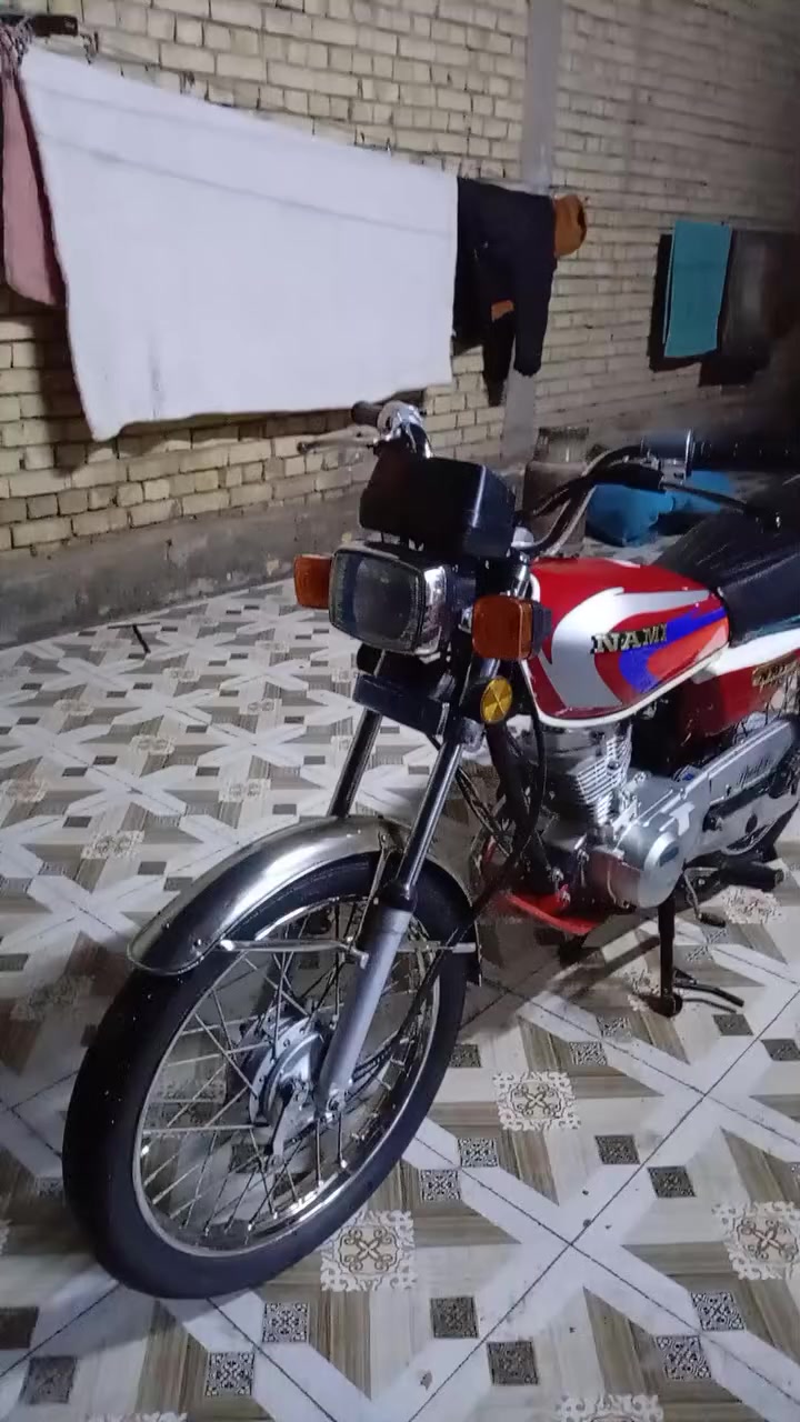 السلام عليكم دراجه للبيع شرط فول نظافه اوراق سكنر ا *********** الاستفسار السعر 700 موديل 24 مكان الديوانيه
