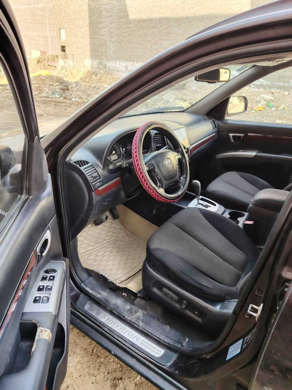 سلام عليكم سنتافي 2008 خليجي ٦ سلندر محرك ٢٧٠٠ محرك جديد كير نضيف فول عده لبصمه فتحه ثلاجه فور ويل كهربائيات تدفئه تبريد كشن السايق بس كهربائي ٧ راكب ٣قطع تبريد كله شغال ومضبوط مابيهة اي نقص صدر دسكان نضيفات رقمها بغداد الانكليزي سعر 120$ لسونار مرفق بل منشور لسياره كلين بدون حادث كوري بس بيه مكان صبغ شويه مبين بل لسونار مكاني بغداد الدورة موجود خاص وواتساب ***********
