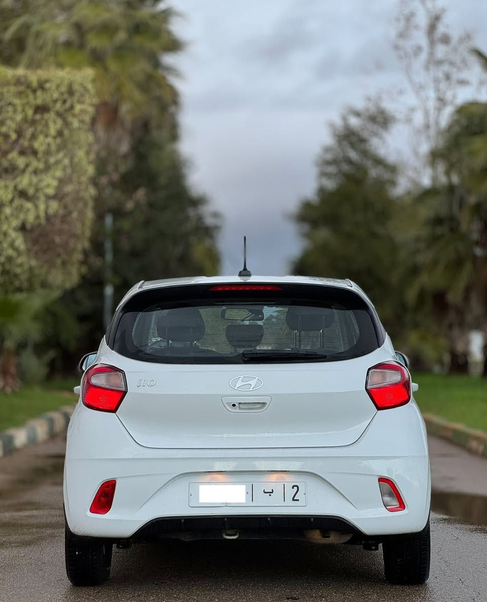 المعلومات 
Hyundai i10.  موديل 2024
أوطوماتيك وضاربة غا 40000 كم . إيصانص و 5 خيل والضريبة 700 درهم . 
عامرة خسها غا الكاميرا و المستشعرات . 
كاينة في أجونص سيدي حيى الغرب.
اقتصادية بزااف في المازوط . 
الموطور تاعها غا 1.2l
0752416435 رقم الواتساب


**إذا كنت صاحب هذا الإعلان وتريد حذفه لأي سبب، رجاءا أرسل رسالة إلى الدعم الفني**