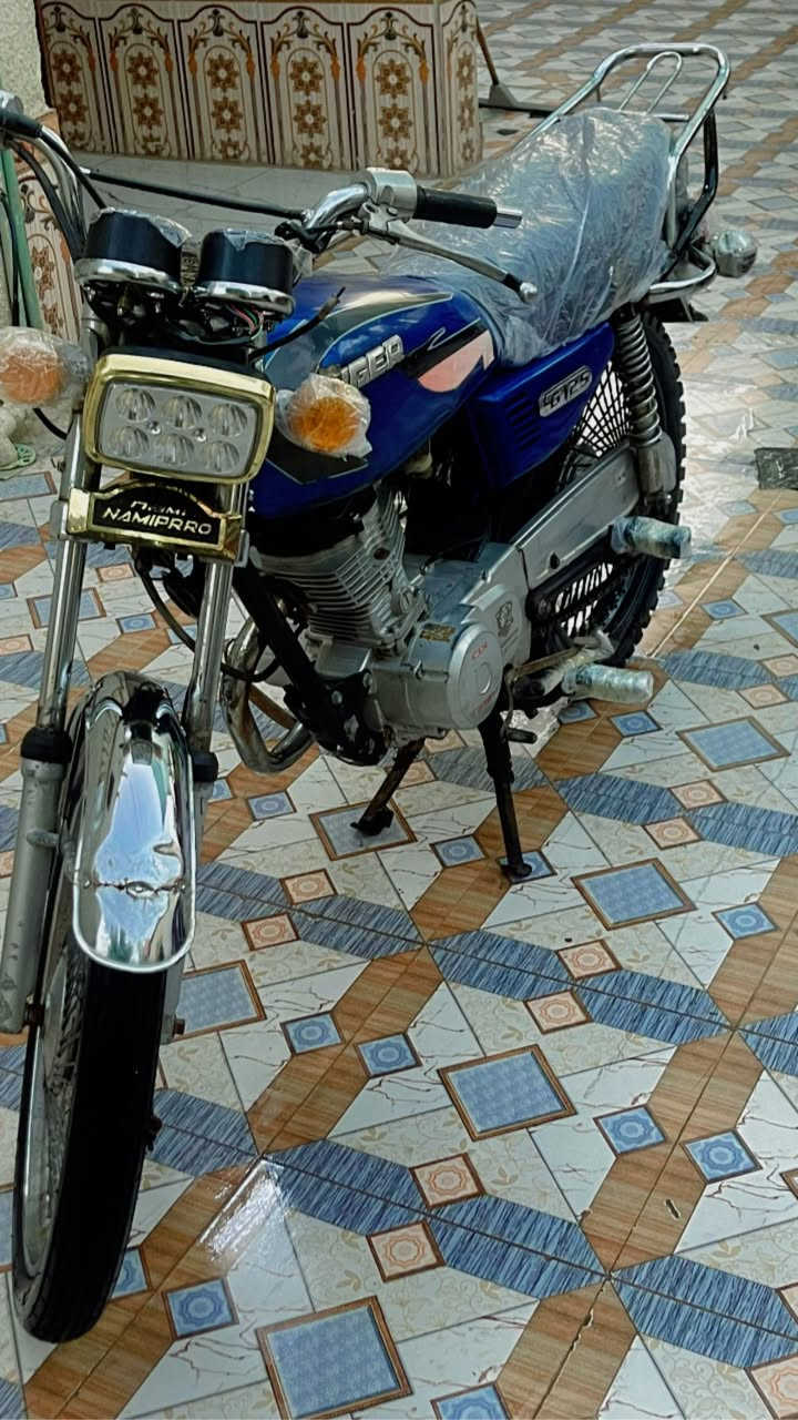 السلام عليكم 
دراجه تايكر 
مديل 2018
دراجه جاهزه 
محرك جديد 
كهربائي جدد
باتري جديد 
تايرات جدد
وراق 
مكاني ناصريه قضاء الرفاعي 
نتصل وبلخدمه 
***********
