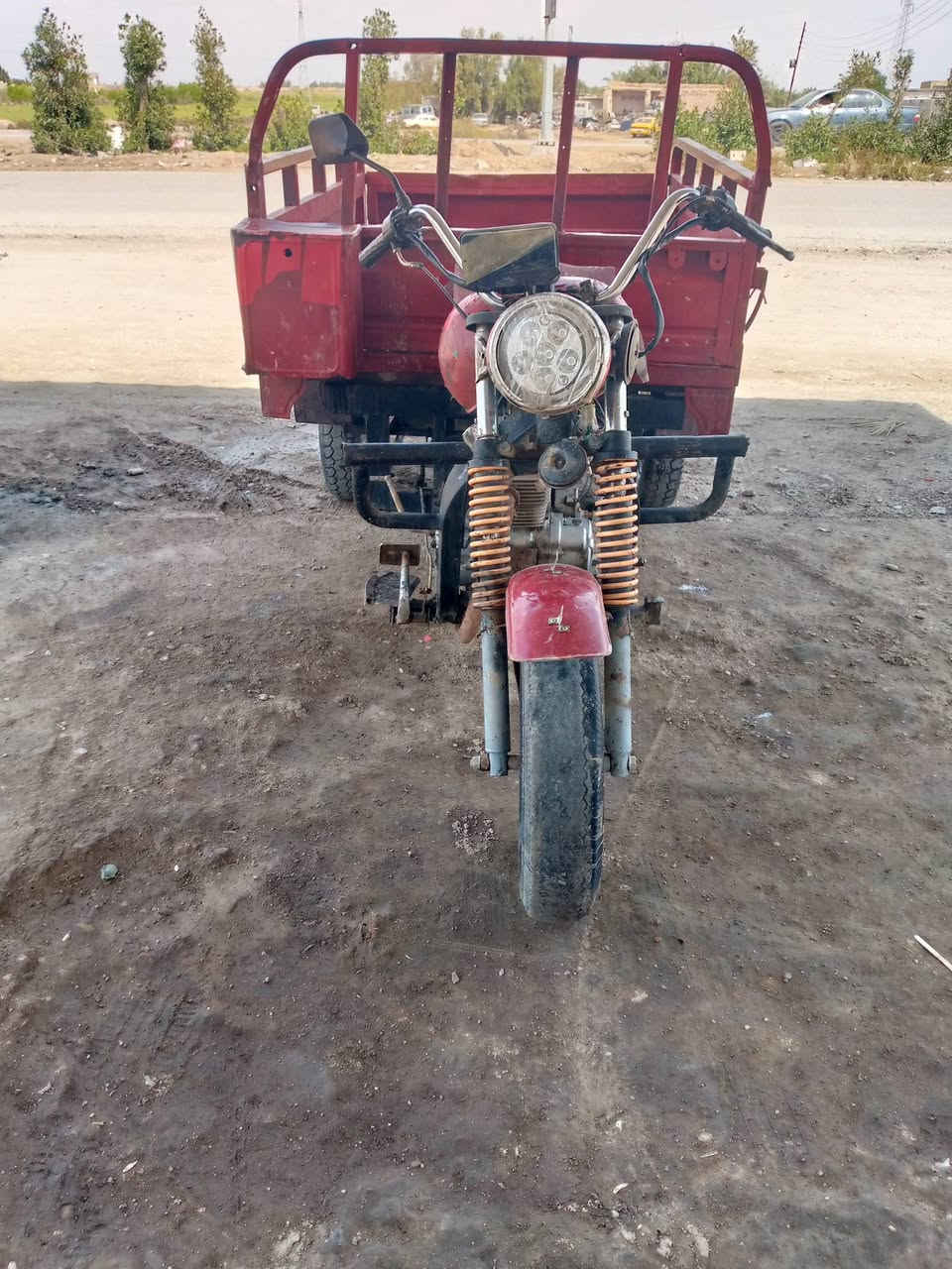 ستوته لبيع ٢٠١١ رقم ابيض مدور ثاني يوم
سعر 700 مكاني بلكوت ‏‪***********‬‏
