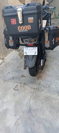 موطور شحن بطارية ليثيوم سرعه حقيقي 100 جديد مستخدم شهرين فقط للبيع الس...