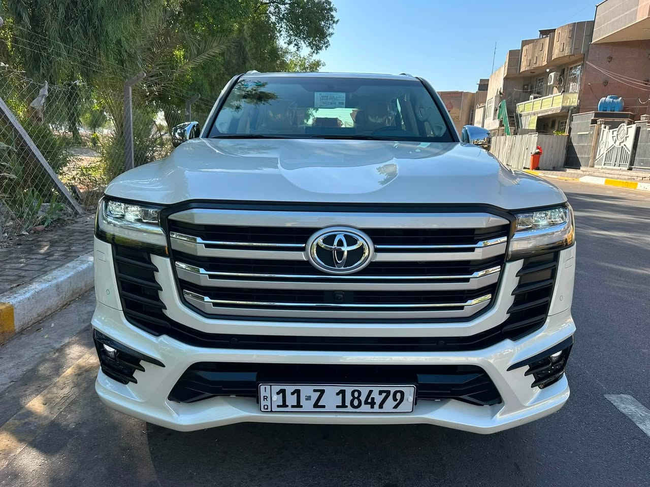 السلام عليكم سياره لاندكروز موديل 2024/VXR توين تيربو ماشيه 15الف رقم بغداد بسمي مواصفات معروفه سياره كفاله عامه من كلشي العنوان بغداد الامين شارع نواب النتصال ***********
