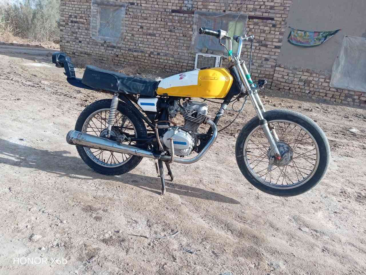 دراجه البيع كلك كلك دراجه محرك ارشه شرط لا كايم و لا ينقص و لا يبخر دراجه شرط فصله تخبل  احله من الصوره دراجه عوزه ترتيبات سعر ب 250  و بيه مجال قليل ماعجبك المنشور اطلع كبل لا صير لوتي براسي تمام


**إذا كنت صاحب هذا الإعلان وتريد حذفه لأي سبب، رجاءا أرسل رسالة إلى الدعم الفني**