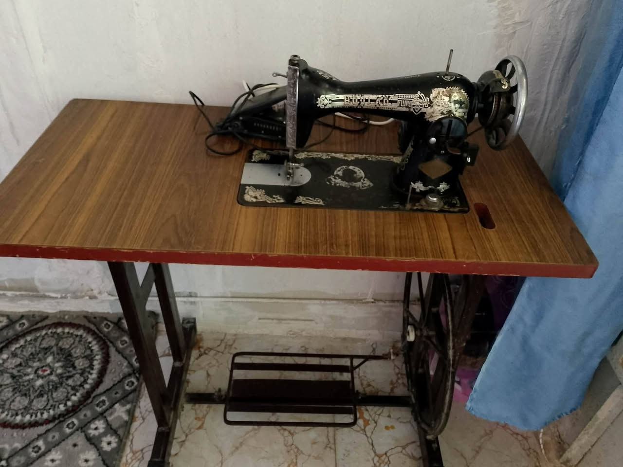 مكينه لبيع الاستفسار
***********
