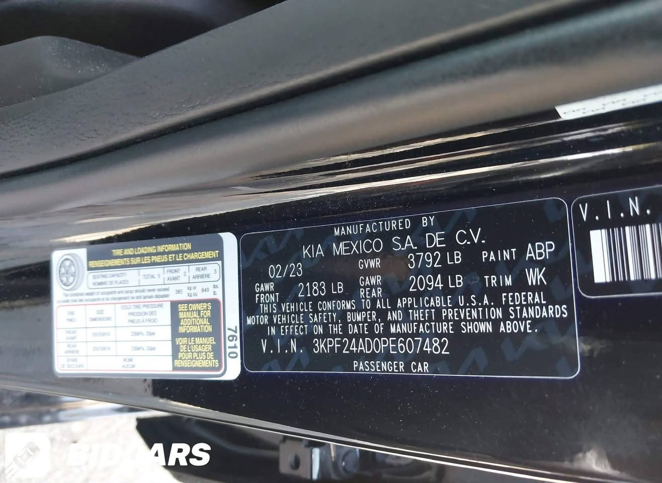 كيا فورتي موديل 23  رقم معوقين
الضربة كما موضح بالصورة فقط مابيها تبديل اي قطعه السيارة موجودة بالناصريه مركز السعر 
147$ بيه مجال بسيط 
السيارة كلش نظيفه 
للاستفسار الاتصال ع الرقم :

***********
