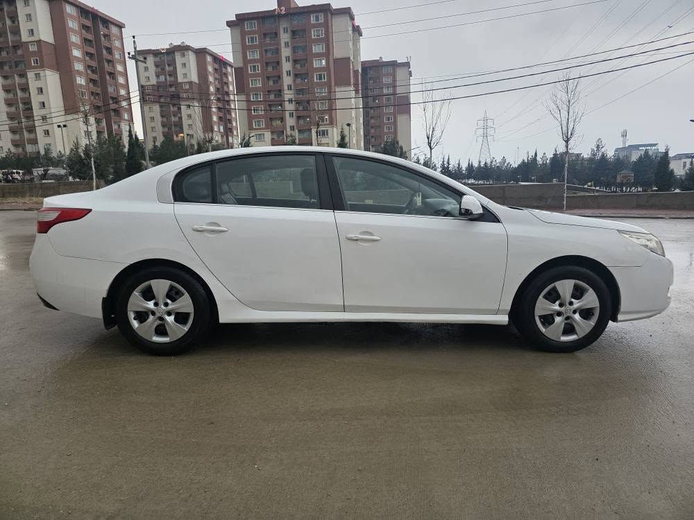 ***********
***********
رينؤسه فران مؤديل 2012كيرئؤتؤماتيك ؤعادي ته بريد ساردؤكه رمي ده بل ئيرباك به سمه جام كاره با ئاؤينه كاره با حازه بيلادكامل سينؤن ئاؤينه ئيشاره ت ABSمه ركه زي كيرؤمه كينه ؤكشت كياني به شه رت سه نه ؤيؤشينكه ؤ هه زه ؤ ره قه مي تازه يه (2030)به شه رتي ته حؤيلؤ خرامه ؤ ؤه كاله تي به شه رت ره سمي سؤنه ريم داناؤه بئ ده عمؤ بئ ليدرانه هيجي بيؤه نيه (68)كه لاؤ كه ميك مؤعامه له له سليمانيم
*********** السليمانية, العراق
