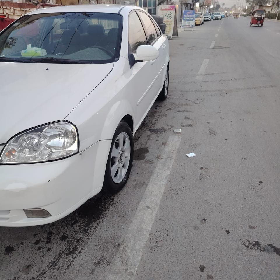 اوبترا ٢٠٠٩ نضيفه جاهزه من كلشي 
بيهه جاملغ امامي 
بغداد الشعب ***********
