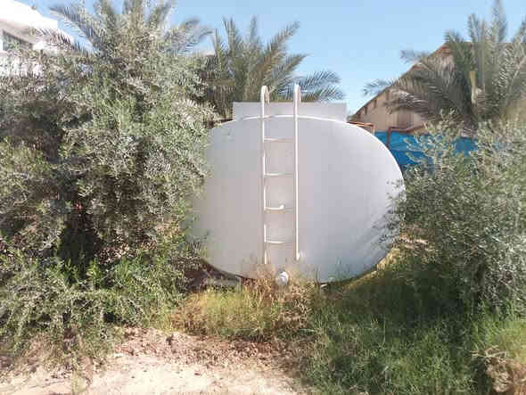 تانكي ماء للبيع سعة ٣٠ الف لتر ماء حالة جيدة جدا صالح للشرب شرط المكان العلم/***********
