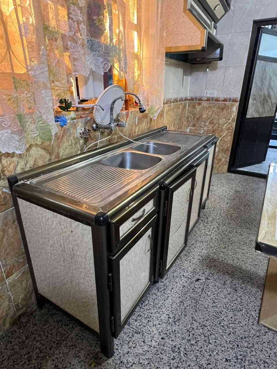 كاونتر ألمنيوم نظيف حجم كبير السعر واتساب ***********

